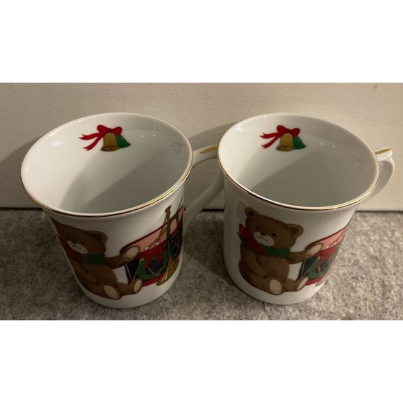 2 Porcelain Christmas Mugs with Teddy Bears From Japan  # 1427 - Picture 2 of 3